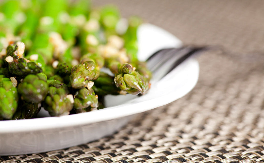 ASPARAGUS WITH HAZELNUT GREMOLATA