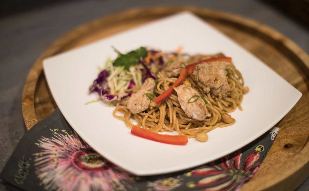 FIVE SPICE CHICKEN PEANUT NOODLES