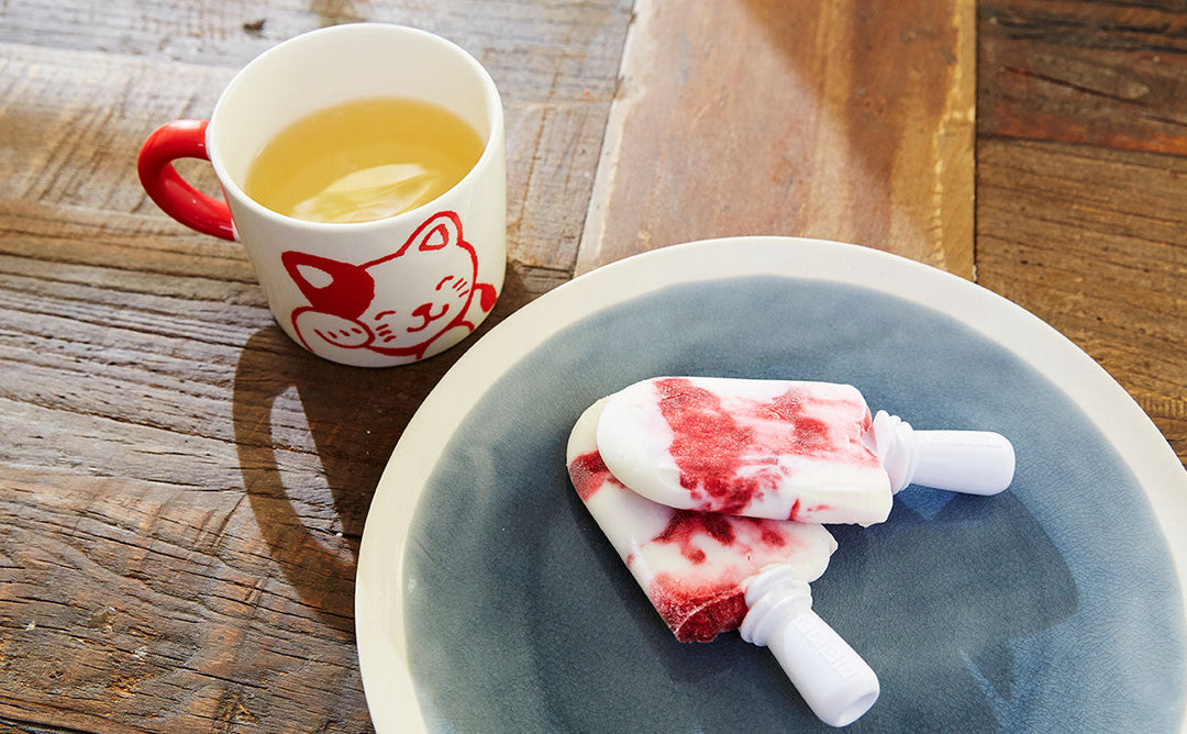 YOGURT-BERRY POPS
